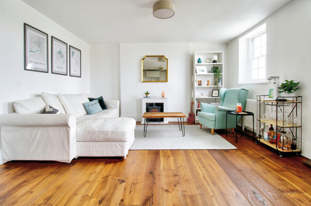 Apartment in Bristol, Wapping Wharf, Redcliffe - View 2