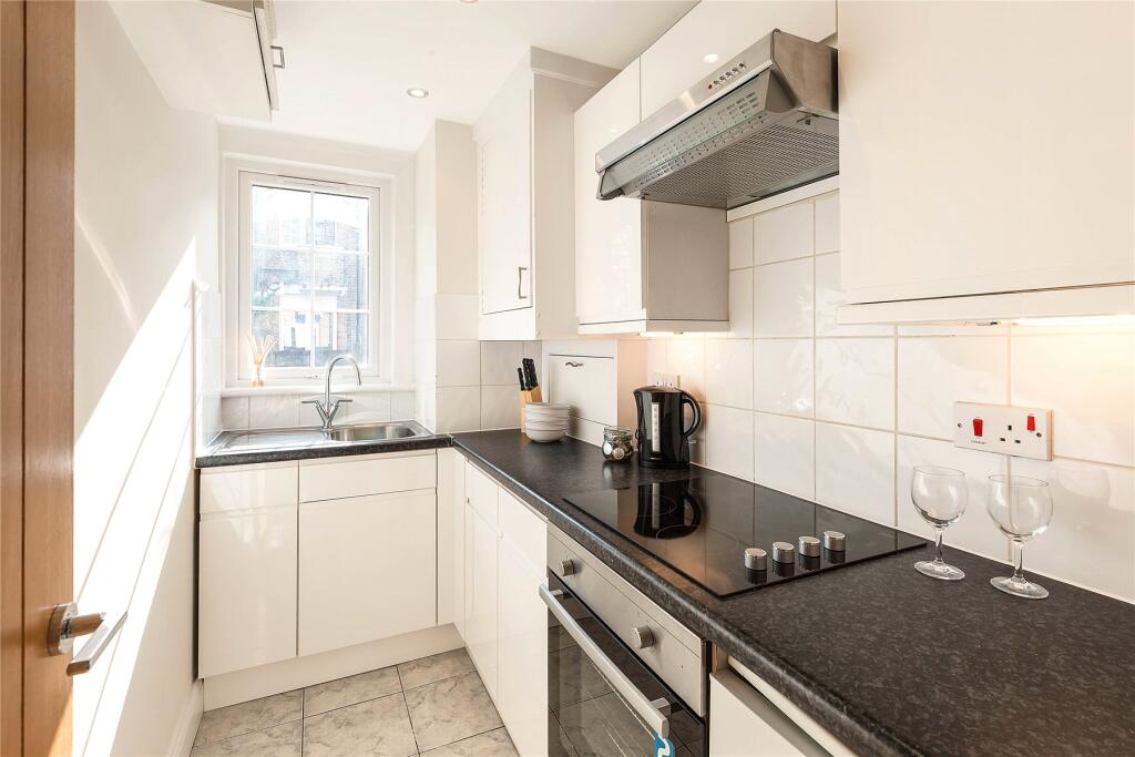 Apartment in London - View 2