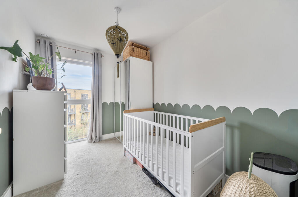 Apartment in Southampton - More