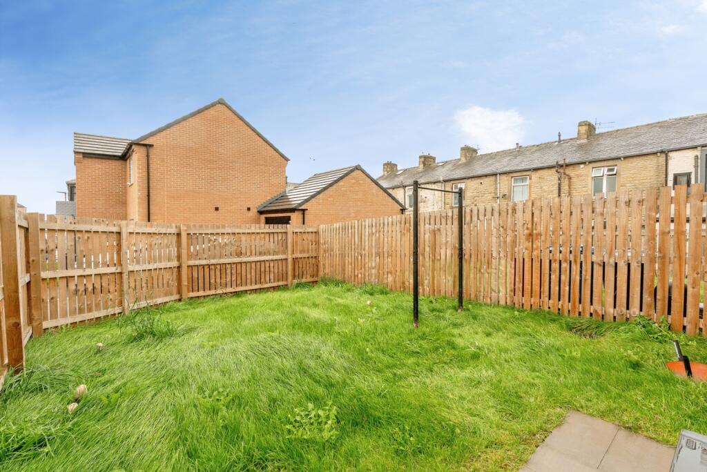 House in Burnley, Lancashire - View 4