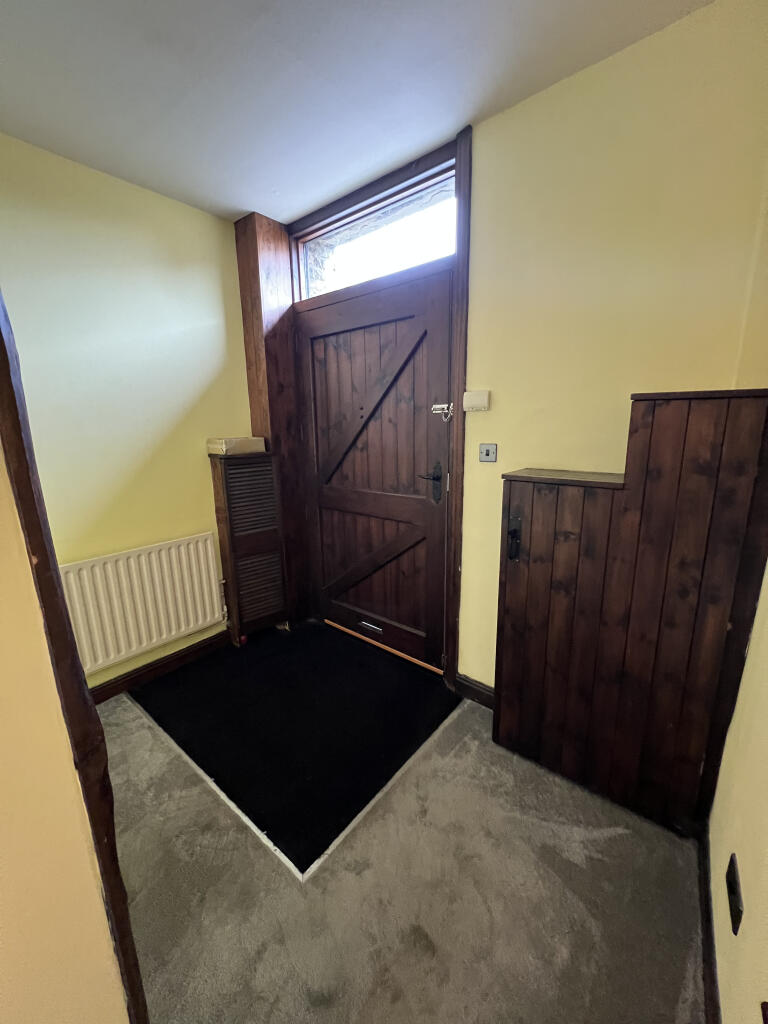 House in Bradford, West Yorkshire - View 5