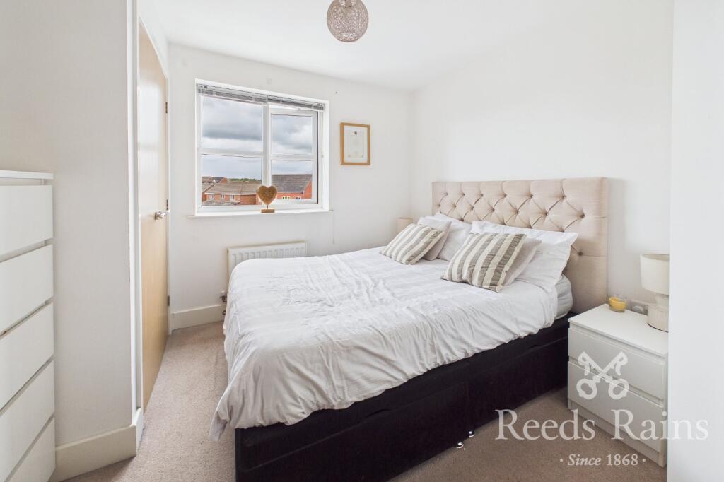 Apartment in Preston - More