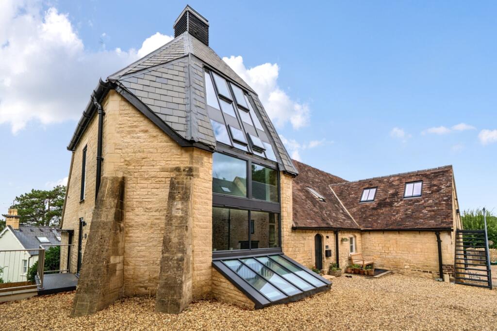 Main image of property: Tetbury Lane Nailsworth GL6
