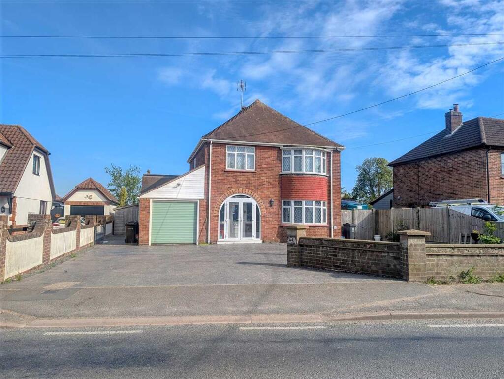 Main image of property: Redroofs, Station Road, Thorrington