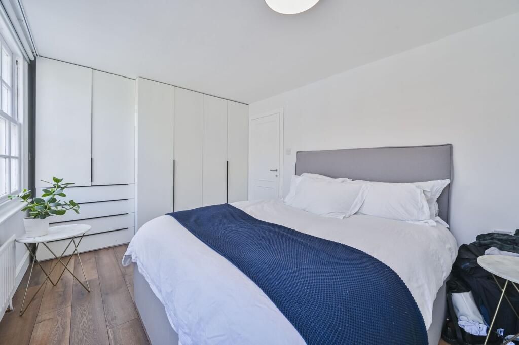 Apartment in London - View 4