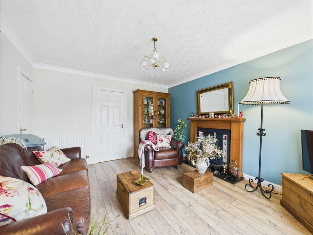 15 Marsh Drive, Beverley, HU17 8WD photo 4