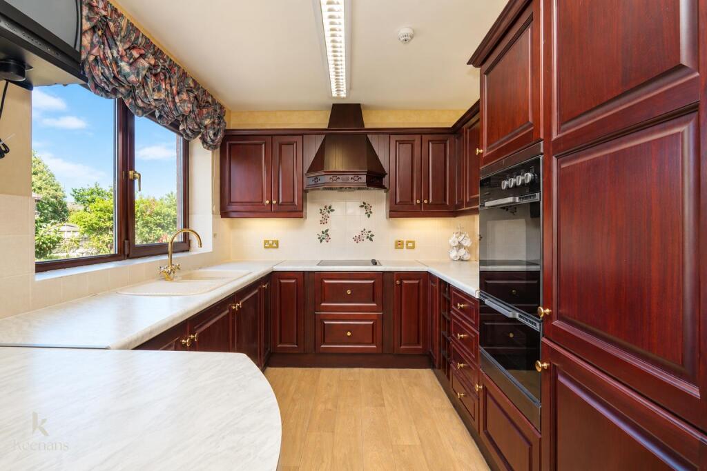 Kingsway, Great Harwood, Blackburn photo 3