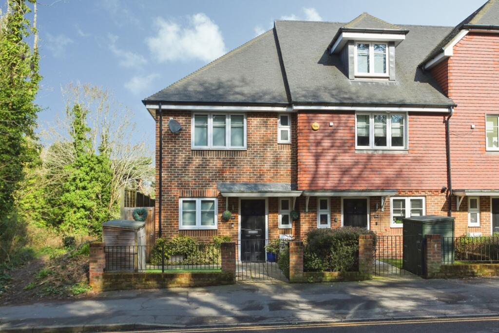 Main image of property: Pembury Road, Tonbridge, Kent, TN9