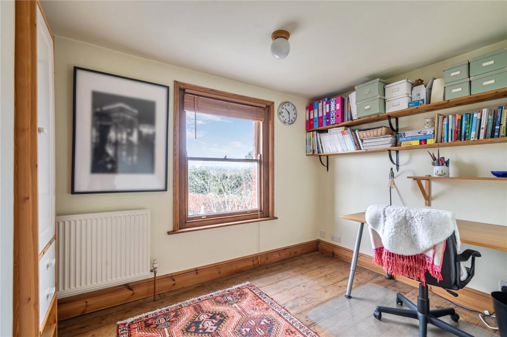 Additional image 17 of Grove Avenue, Yeovil, Somerset