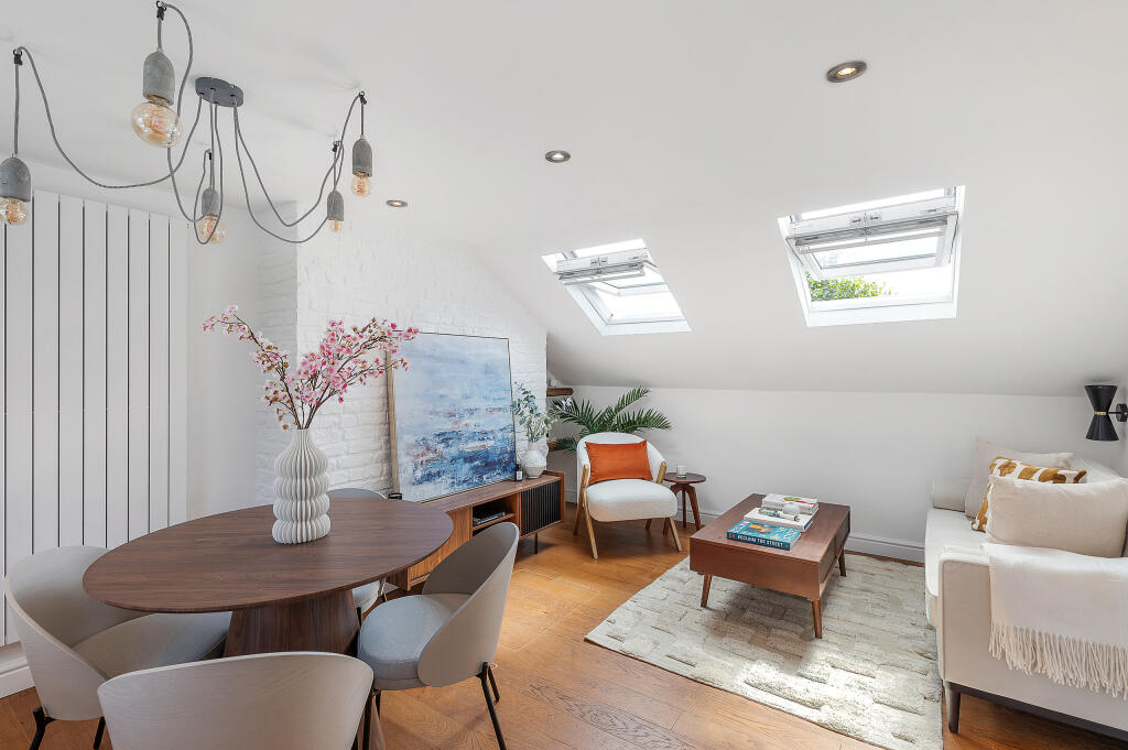 Main image of property: Hastings Road, Ealing, London, W13