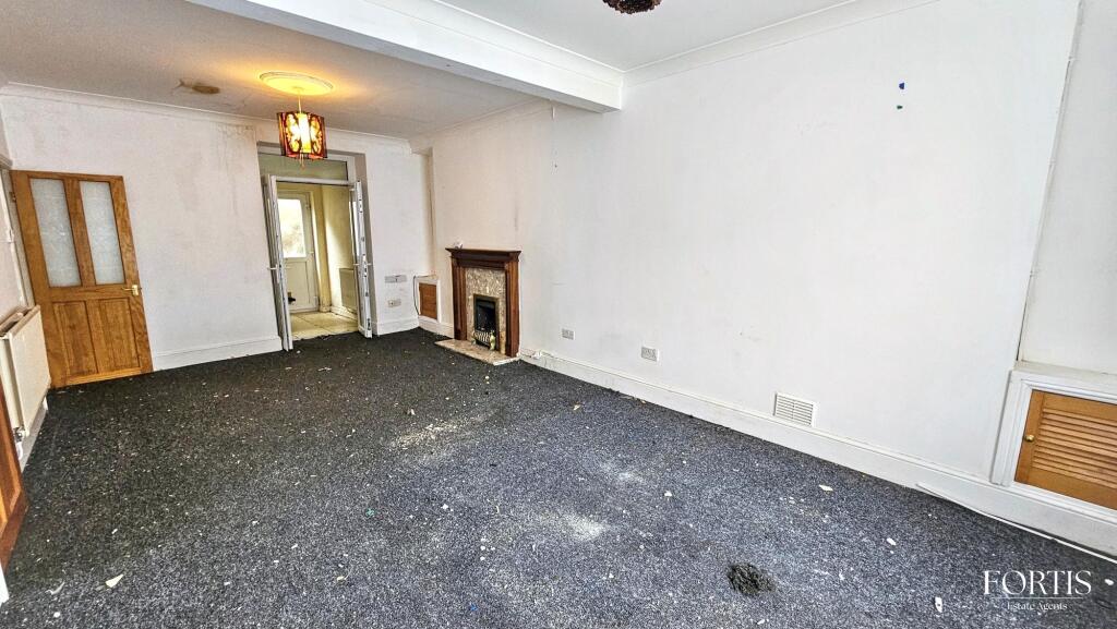 Park Street, Tonypandy, CF40 photo 2