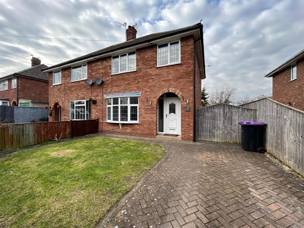 Main image of property: Holmes Close, Louth