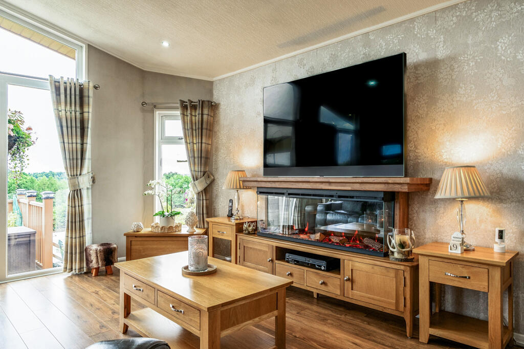 House in Dudley - View 5