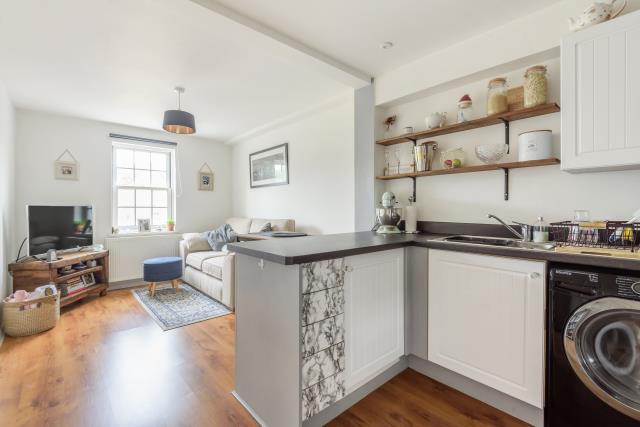 Apartment in Oxford - View 4