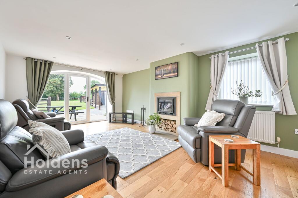 House in Preston - View 3