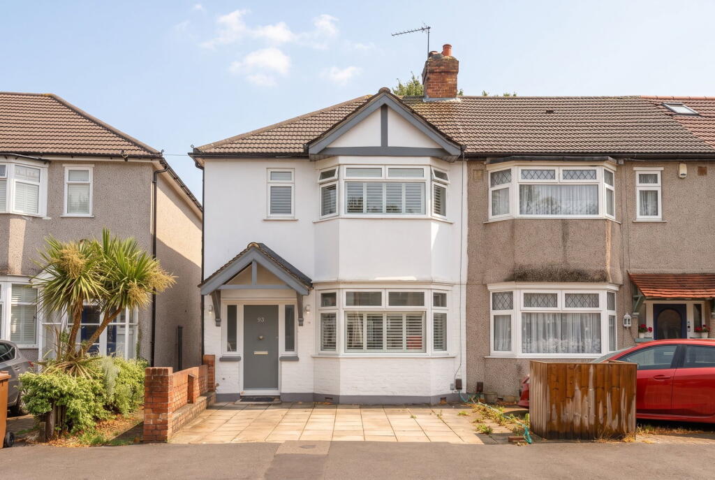 House in New Malden, West Barnes