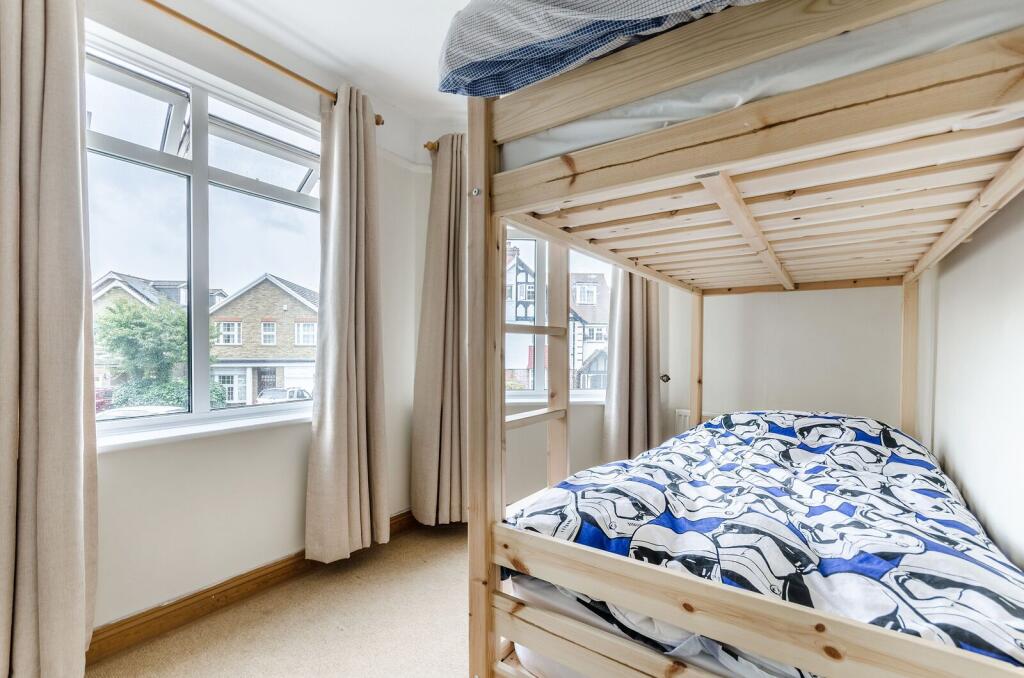 Apartment in London - View 4
