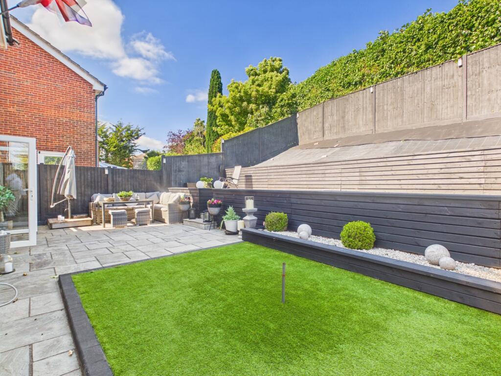 House in Rochester - View 4