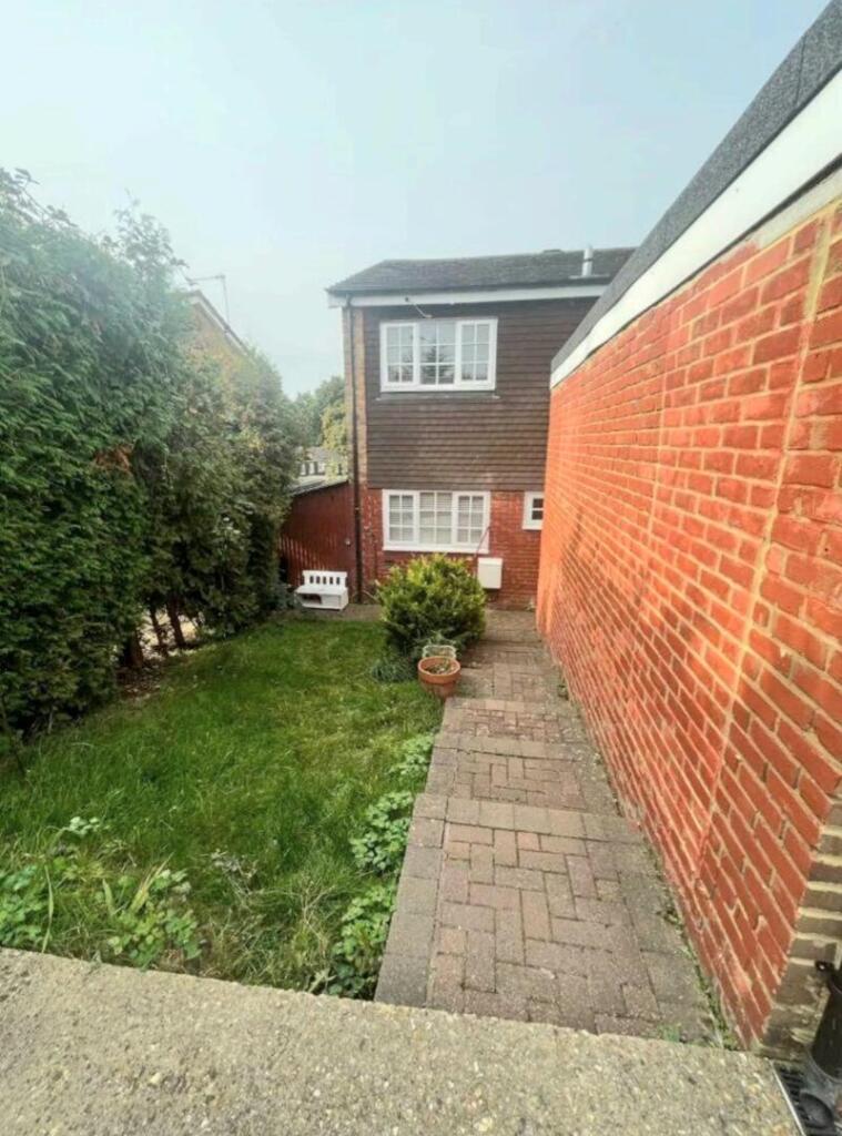 Main image of property: Kimptons Mead, EN6