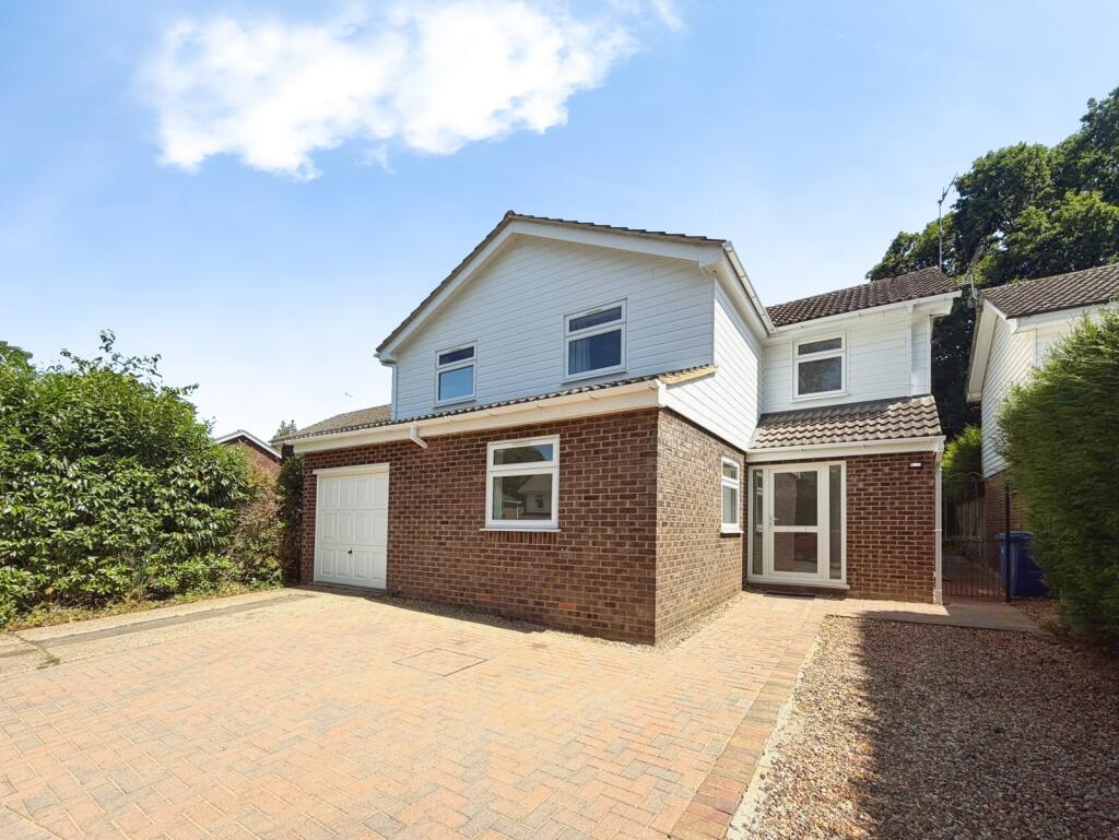 Main image of property: Sarum, Bracknell, Berkshire