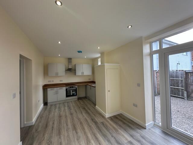 House in Dudley - View 4