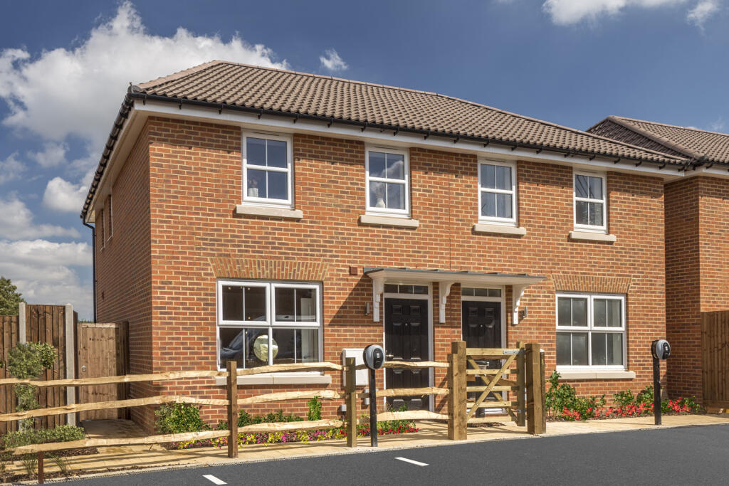 Main image of property: St Laurence Avenue,
Aylesford,
Maidstone,
Kent,
ME16 0ZP

