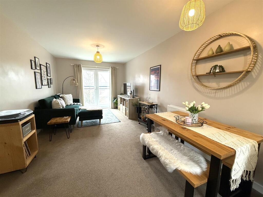Langley Way, Hawksyard, Rugeley photo 4