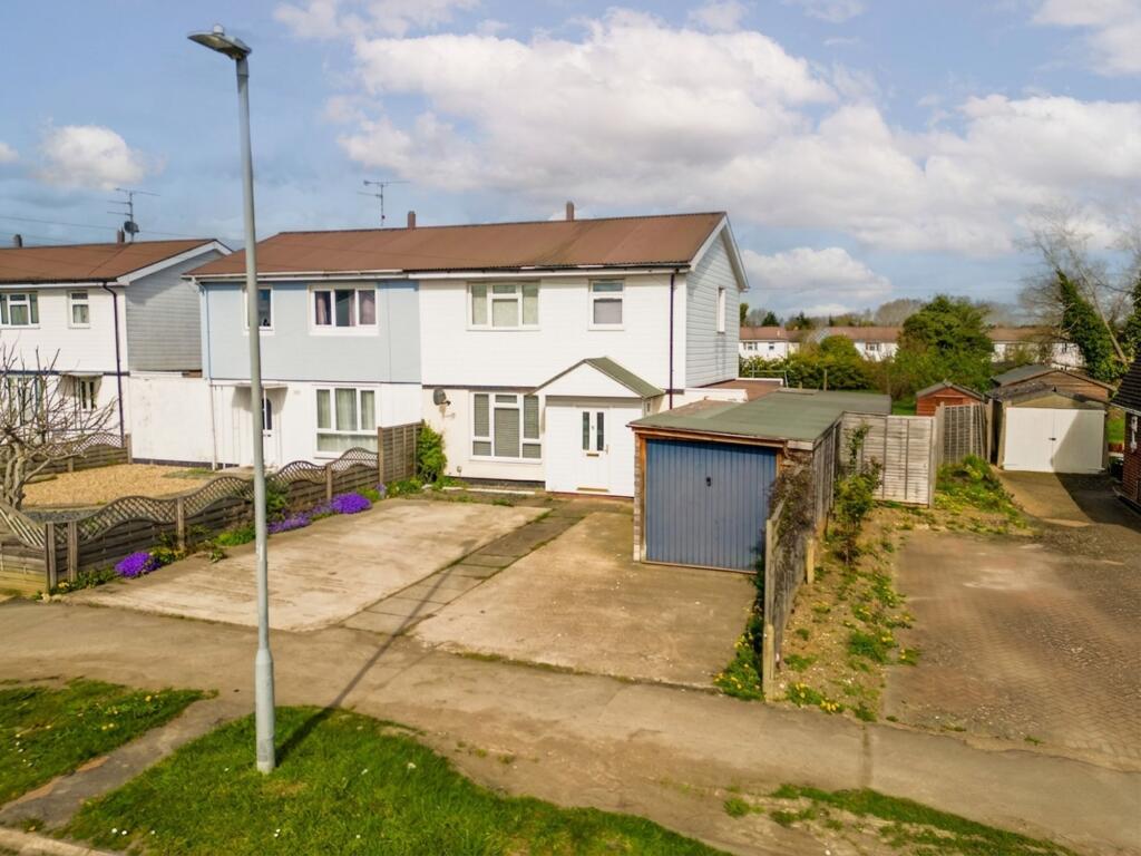Main image of property: Thrasher Road, Aylesbury, HP21