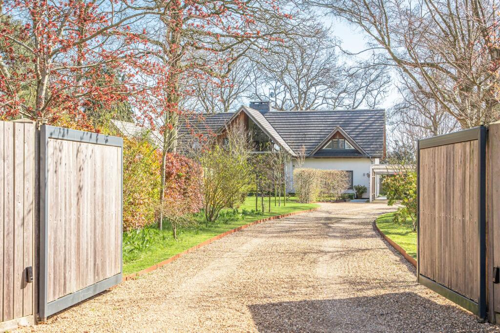 Main image of property: Secluded High Kelling Home within 0.24-Acre Private Grounds