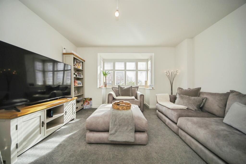Oxlip Way, Stowupland, STOWMARKET photo 3