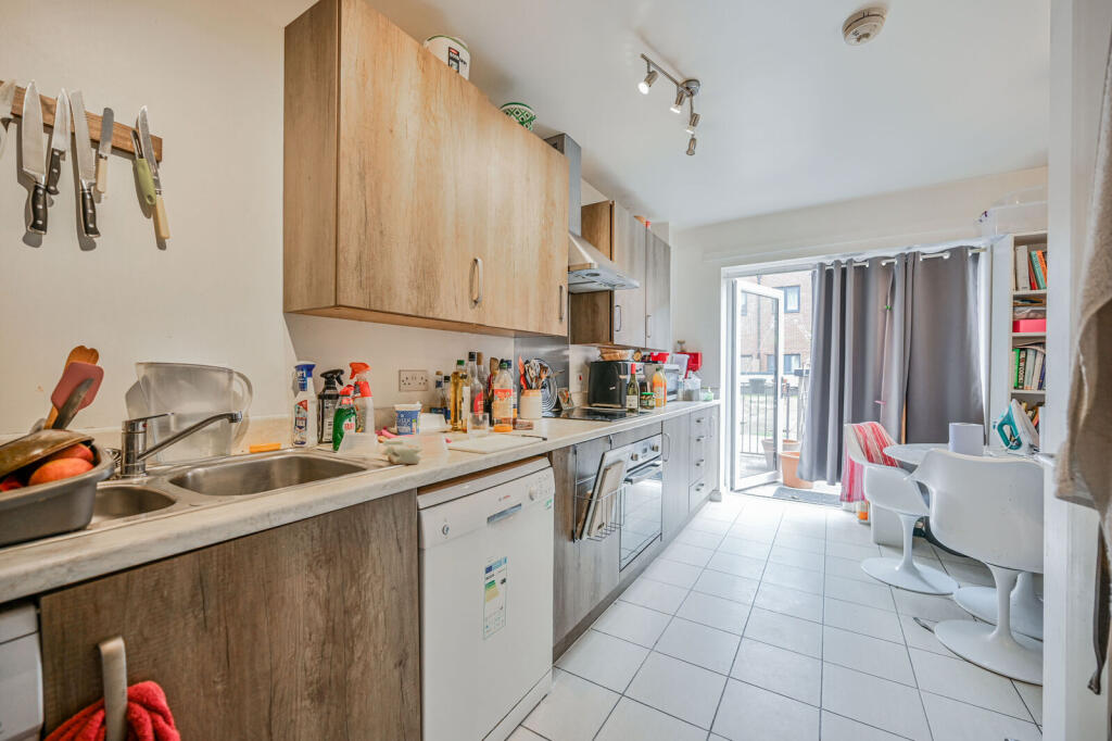 Apartment in London - View 3