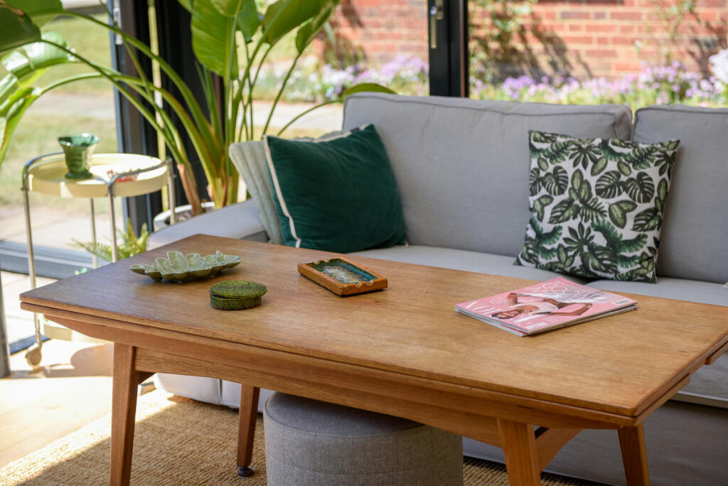 House in Bisham, Windsor and Maidenhead - More