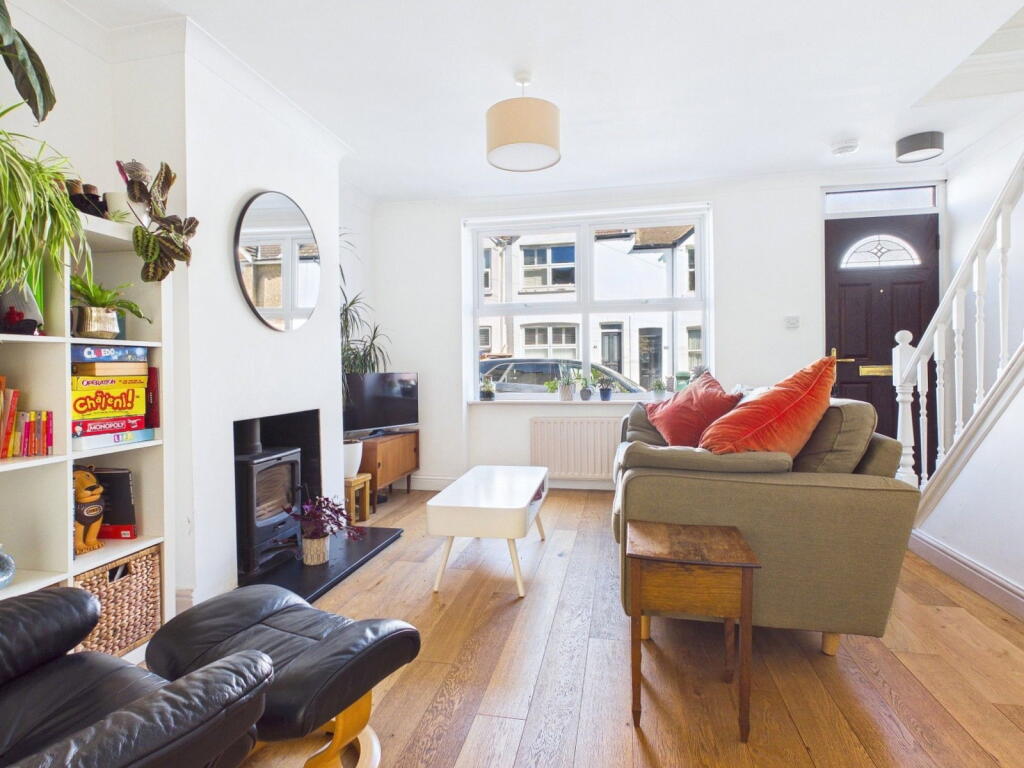 House in Hove, Brighton and Hove - View 3