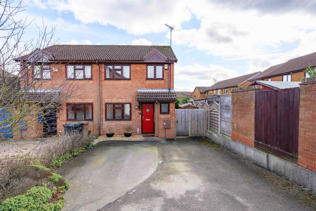 Main image of property: Dexter Close, Luton