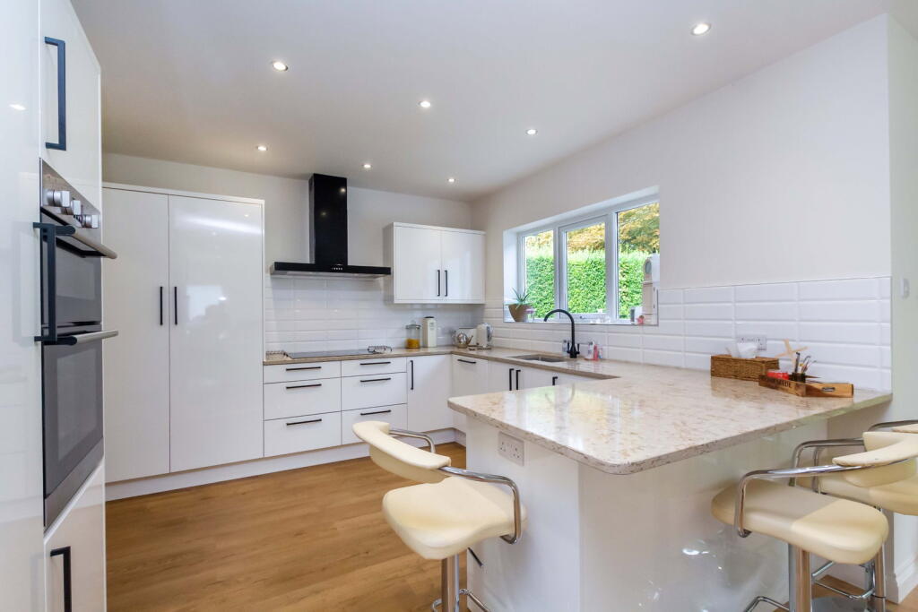 House in Sefton, High Park - More