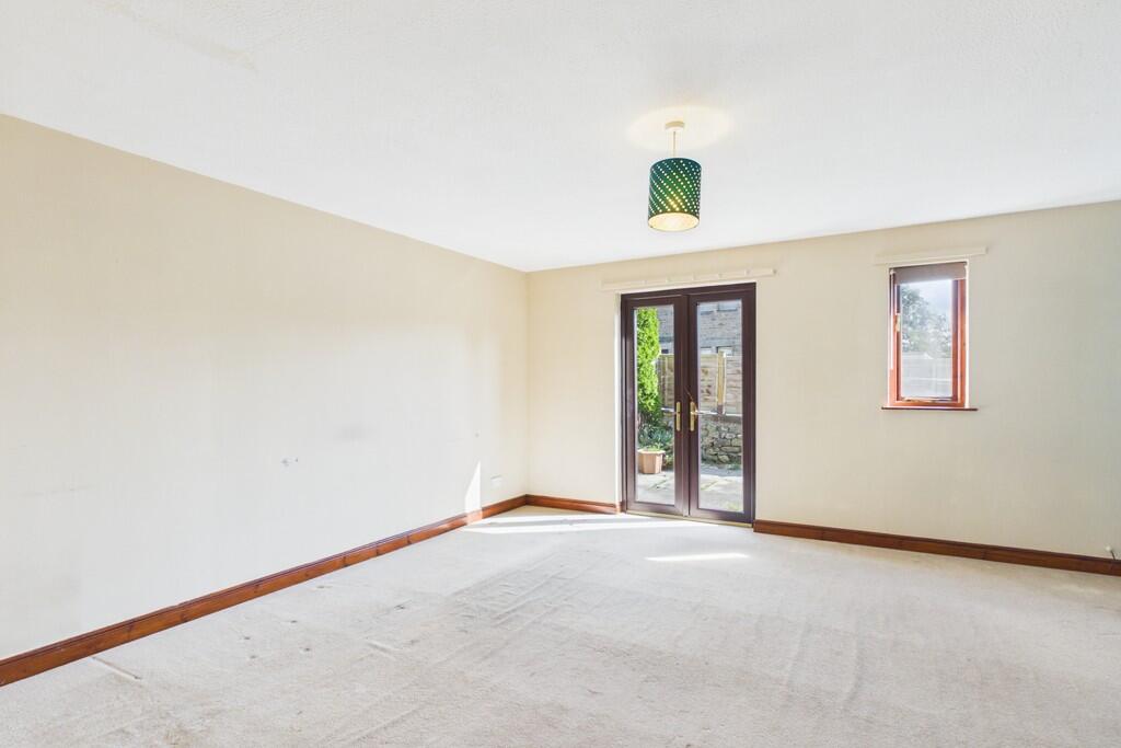 House in Lancaster - View 3