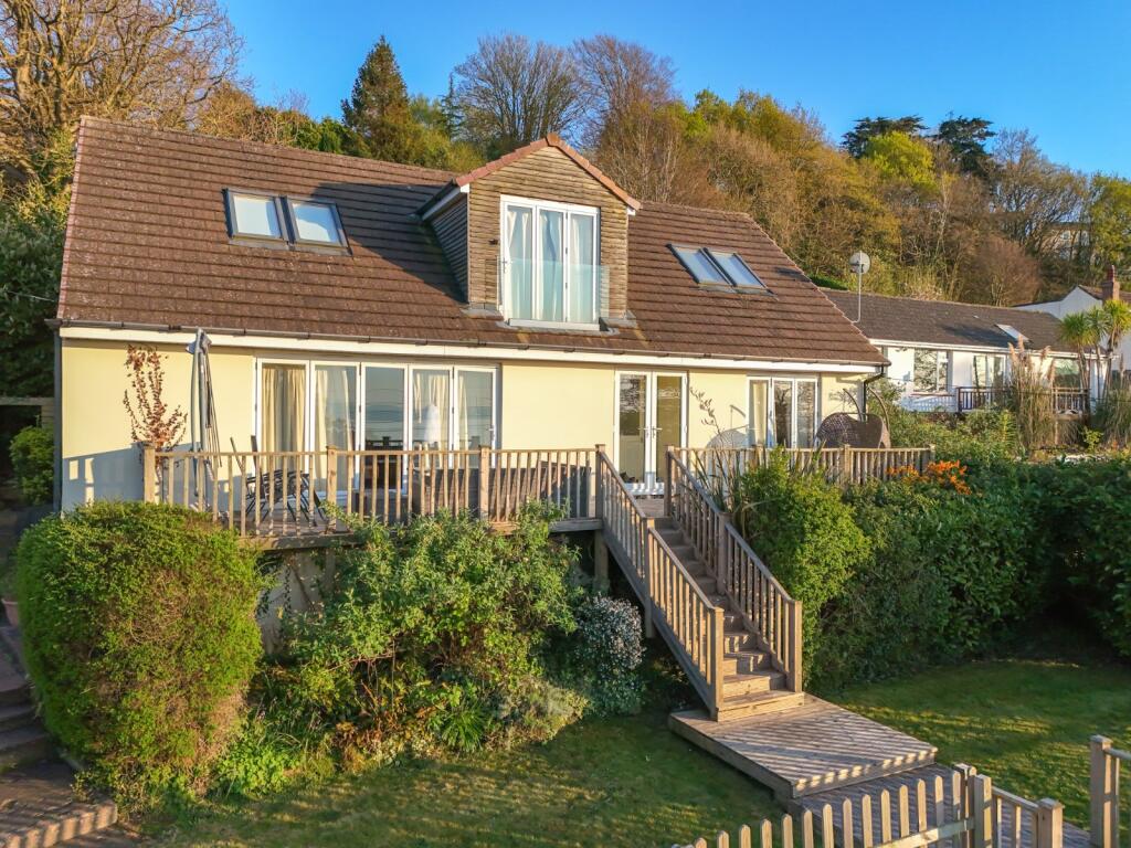 4-bed detached on Nore Road, Portishead, Bristol, North Somerset, BS20, £670,000
