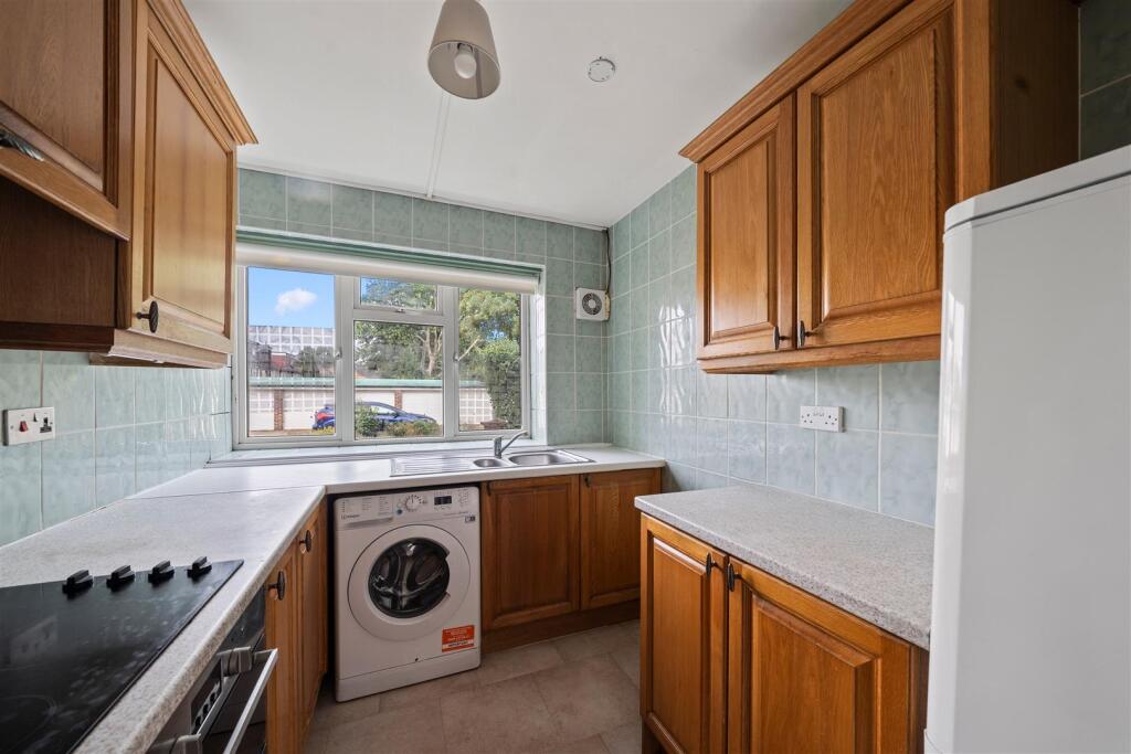 Apartment in London - View 2