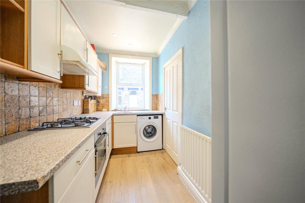 House in Pudsey, Stanningley - More