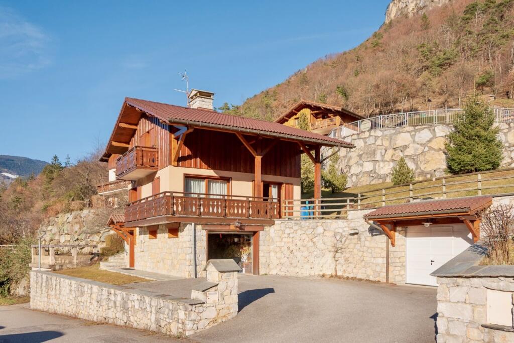 Main image of property: 73600 salins-les-thermes