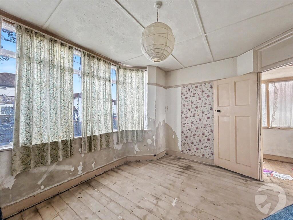 House in Dartford - View 3