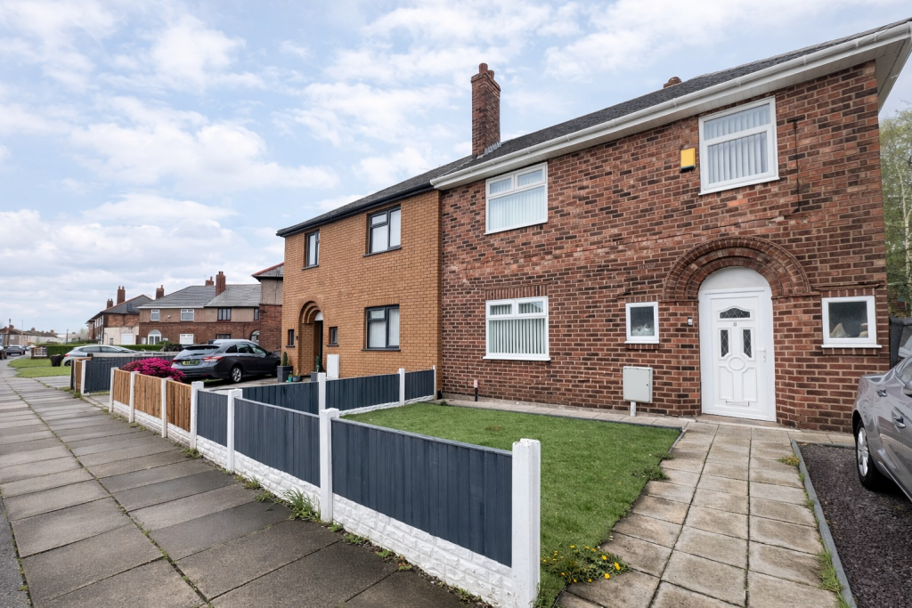 Main image of property: 8 Agar Road, Liverpool, Merseyside, L11 8NQ