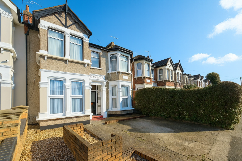 Main image of property: Courtland Avenue IG1