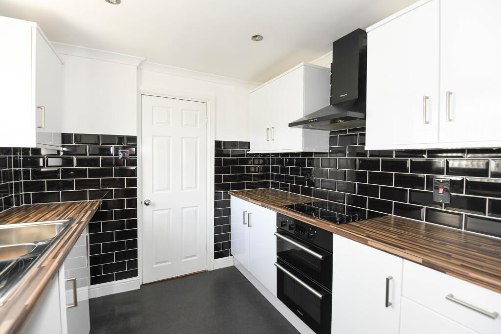 House in Bath - View 2