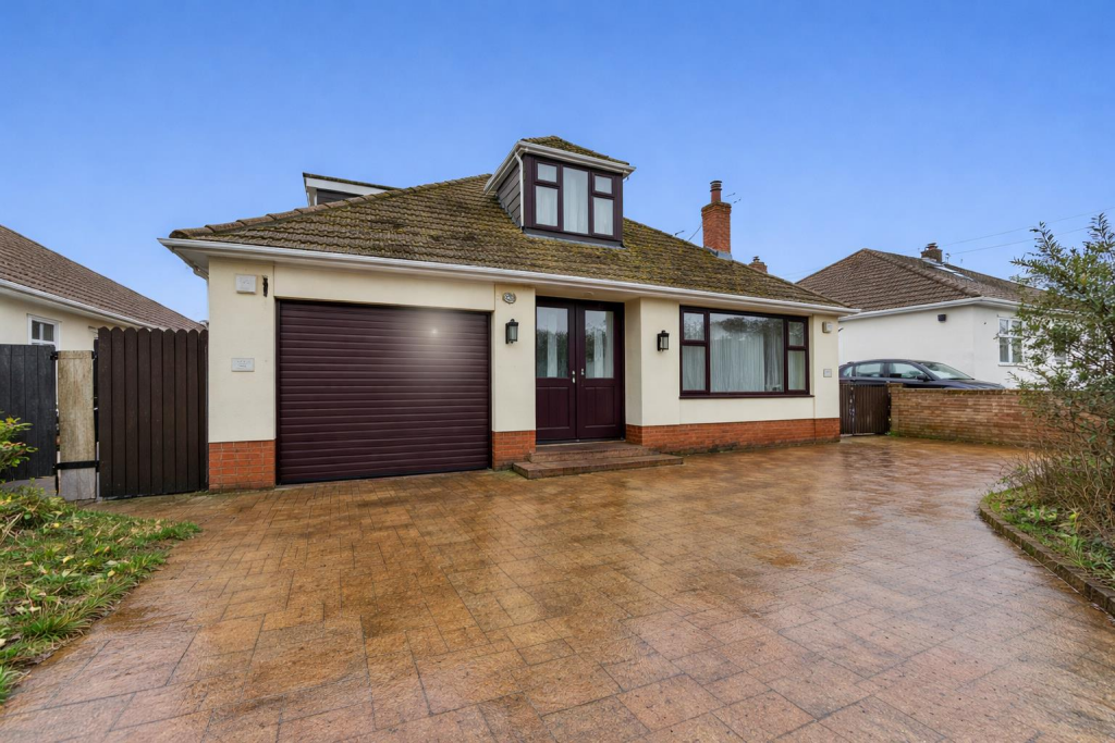 Main image of property: Slindon Avenue, Peacehaven