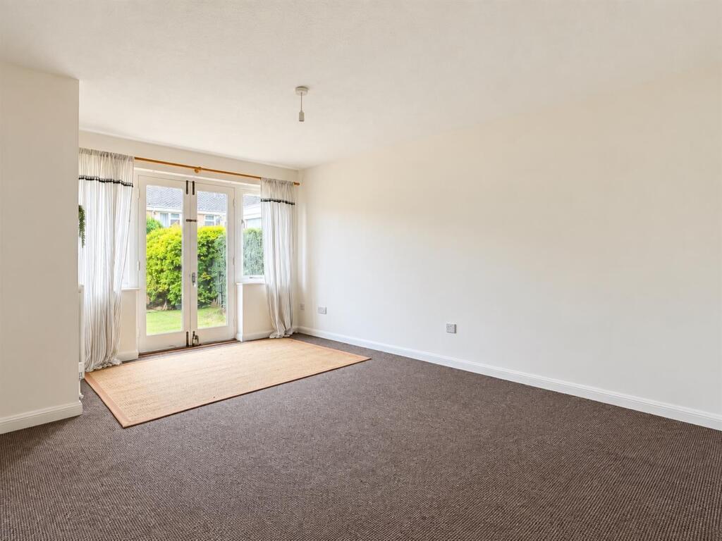 House in Hereford, Bobblestock - View 4