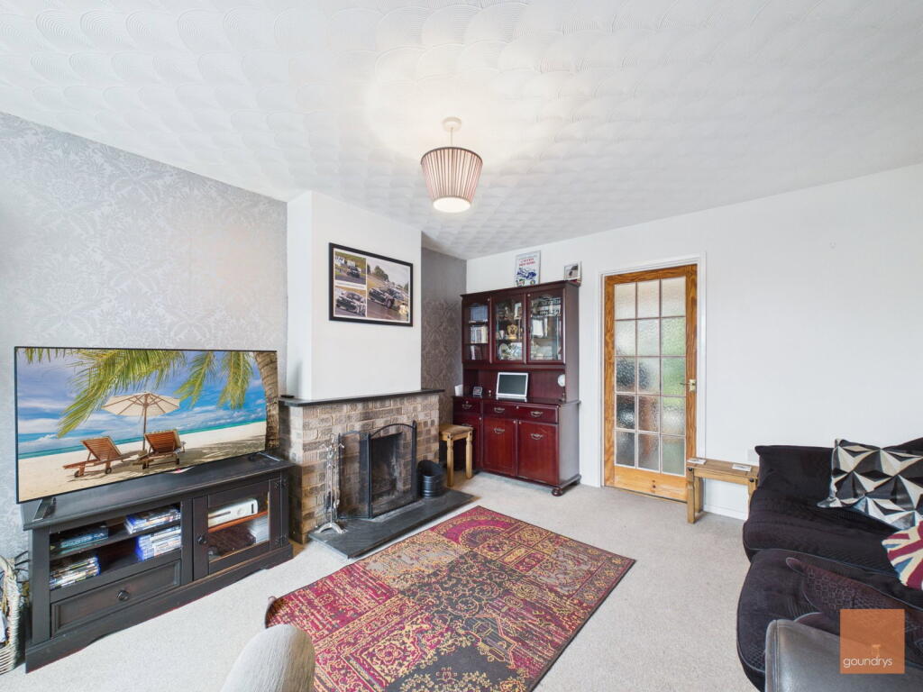 House in Truro, Kenwyn - View 2