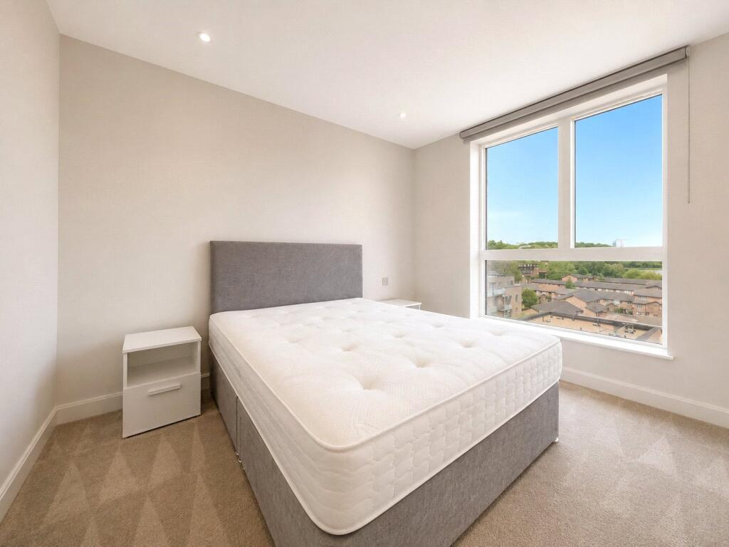 Apartment in London - More