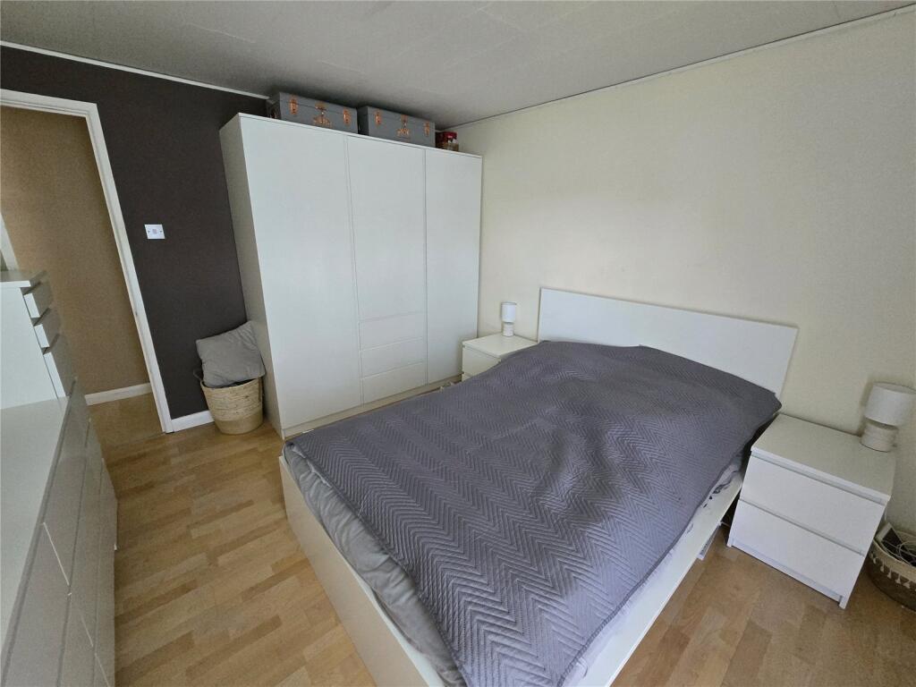 Hampsthwaite Road, Harrogate, North Yorkshire, HG1 photo 4