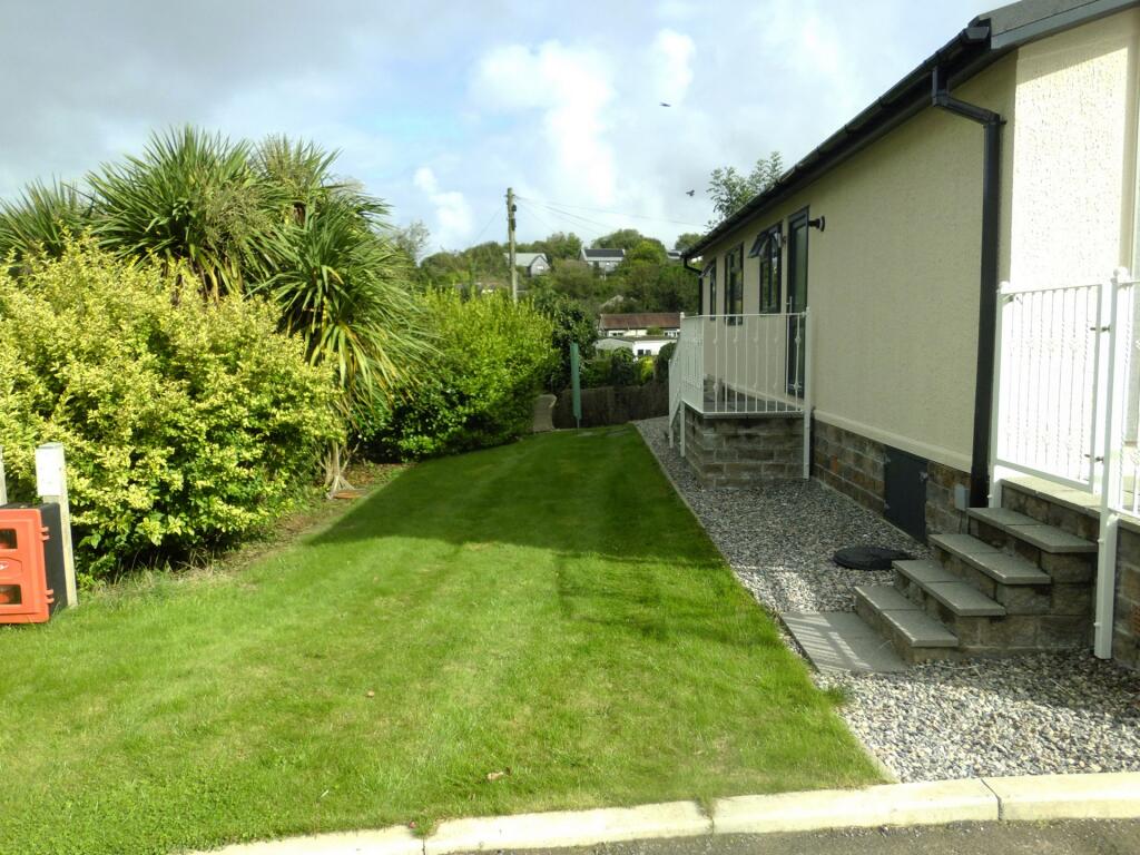 House in Truro - View 3
